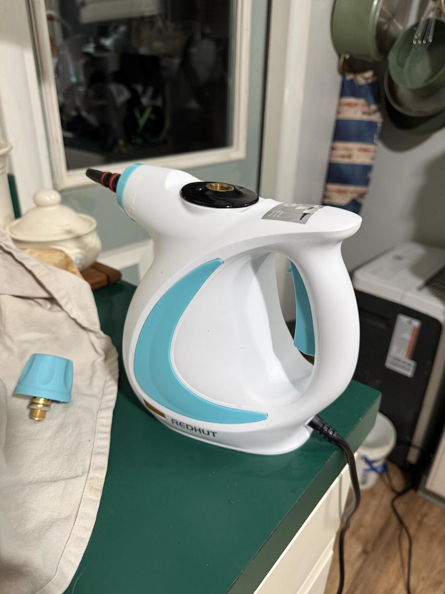 Item: Steam Cleaner 01-Blue