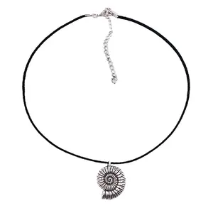 Sea Pendant Necklace Conch Charm Neckchain for Women Summer Jewellery