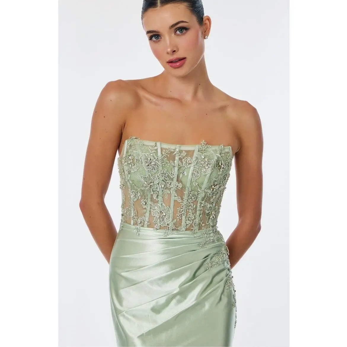 Bicici & Coty SP6122 - TikTok Shop Bicici & Coty SP6122 - TikTok Shop