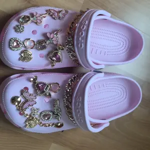 Crocs Adult Classic Clogs