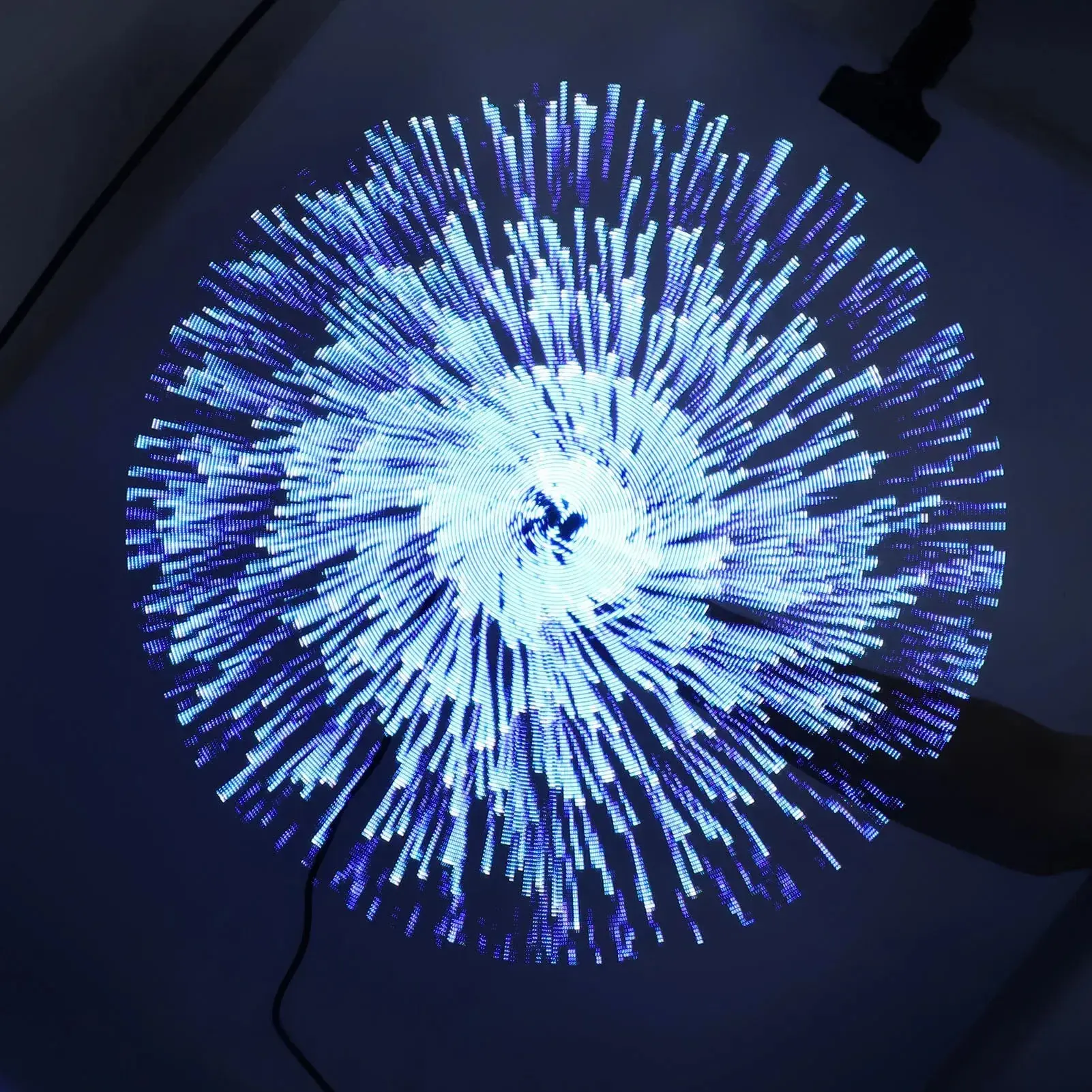 3D Hologram Fan w/224 LED Light Beads!