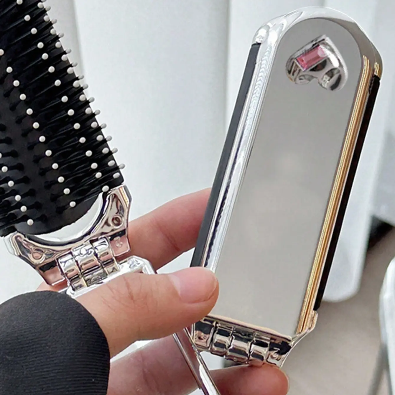 Portable Two-In-One Folding Hair Makeup Mirror, Silver Color Y2K Retro Style Comb, Mirror, Cushion Comb, Travel Essential