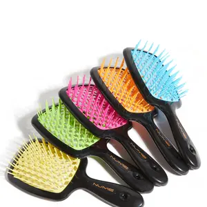 NuMe Scalp Massage Brush