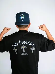 Camisa Oversized "NO TEMAS" 8oz Negra y off withe con Estampa Religiosa 100% Cotton USA Edición Exclusiva Casual Streetwear - Fabric, Menswear