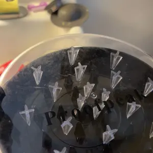 Chicken Shredder Tool Twist Large - 10'' Pro Meat Shredders for Chicken Breast,Visible Kitchen Gadgets Grinder Machine with Brush,Strong Anti-Slip Mat,Food Tong Ergonomic Handle,BPA Free (Black)