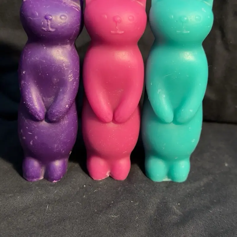 Standing kitty candles