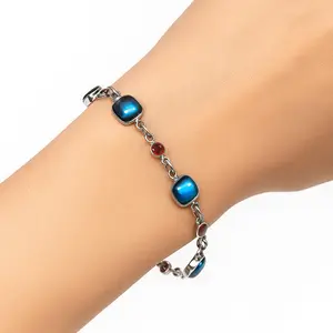 Premium Quality Blue Labradorite & Garnet Bracelet B-1006 24-EB10101