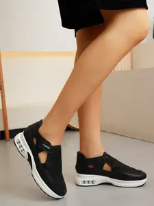New Lightweight Breathable Sports Shoes, Velcro Soft Sole Commuter Casual Women's Single Shoe, Comfortable and Stylish Footwear