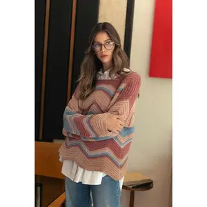 Annie Wear Multi Color Zig-Zag Round Neck Sweater