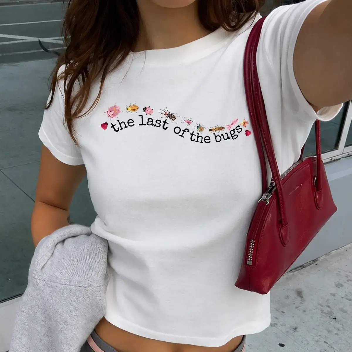 Noah Kahan Divide Baby Tee, The Last Of The Bugs Graphic Shirt, Y2K Indie Folk Music Tee, Vintage Concert Fan Merch Top