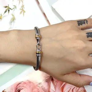 Vacuum Plating Real Gold Plated 18K Gold Solid Color 304 Stainless Steel Titanium Steel Fashion Waterproof Non Tarnish 304 Stainless Steel Bangle