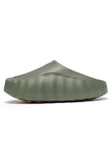 2026 Summer New Block Massage Holes Shoes, Men's Closed Toe Anti-Slip Sandals, Soft Sole Breathable Outdoor Beach Shoes Footwear Walking Shoes