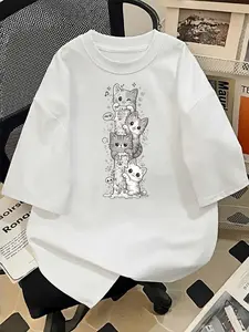 Cute Cat Climbing a Candle Men'S T-Shirt |   Cute Kitten Tower Print Pattern, Solid Color, High-Quality Print, Durable, Casual And Stylish, Round Neck, Regular Fit, Short Sleeves, 2026 Sports Casual Plus-Size T-Shirts, Ideal Holiday Gifts, Plus Size