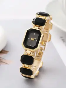 Small cube candy watch, large gemstone, colorful emerald, niche, high-end, light luxury, fashionable bracelet, watch for ladies, Elegant fashion watch