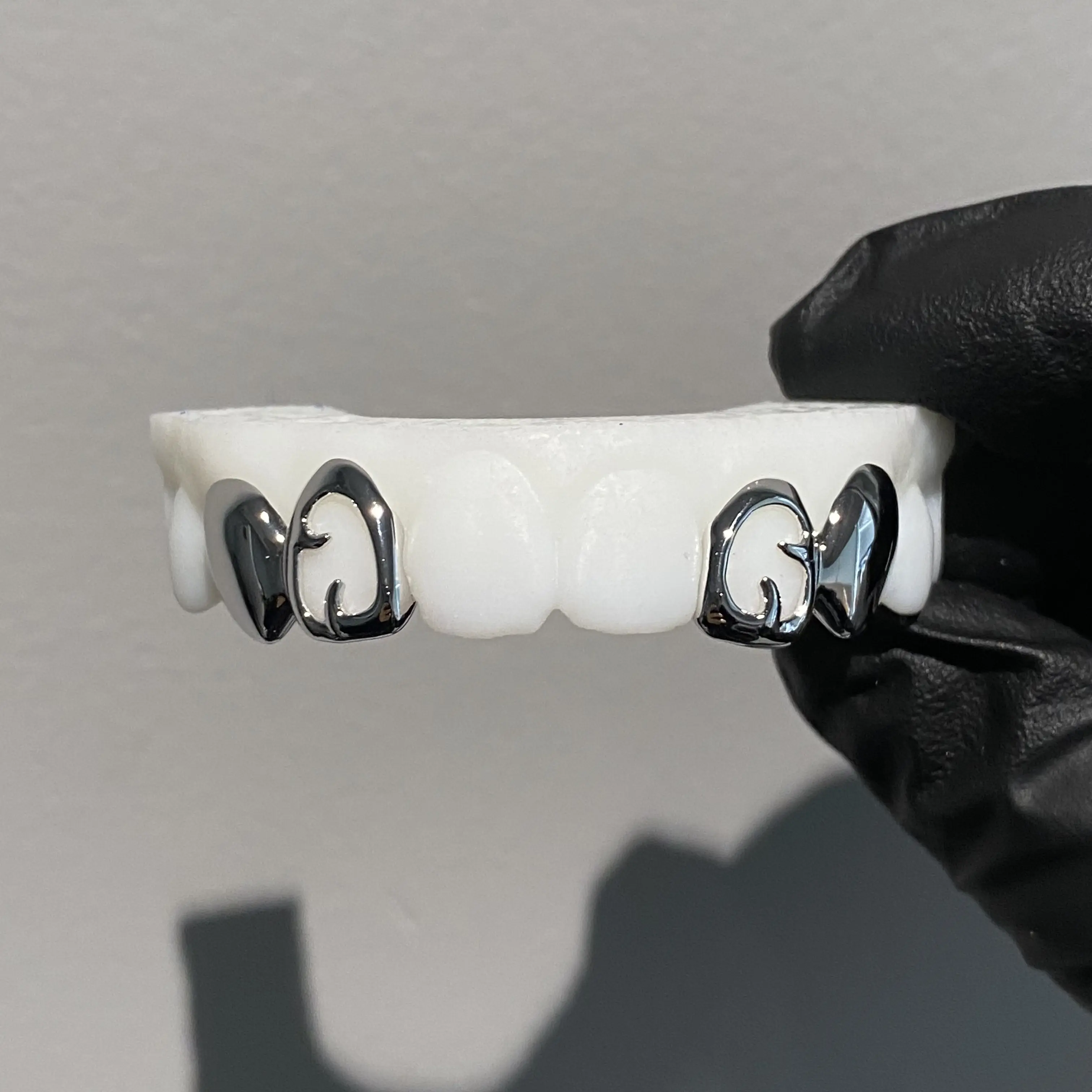 Custom Teeth Grillz 925 Silver Teeth Grillz Hiphop Grillz for Women and Men