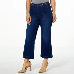 DG2 by Diane Gilman New Classic Stretch Denim Patch Pocket Crop Jean