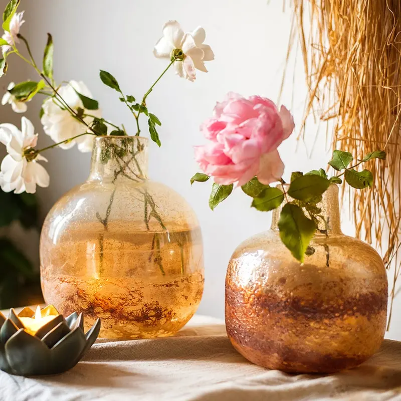 Hand Blown Bubble Glass Bud Vase - Elegant Design with Unique Bubble Patterns Decor Transparent