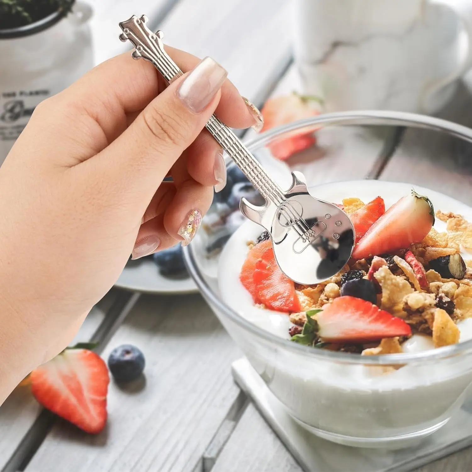 1pcs Stainless Steel Spoon Set, Guitar Shape Coffee Stirrer, Ice Bar Music Bar Spoon, Ideal for Home, Restaurant, Café, Party(silvery)