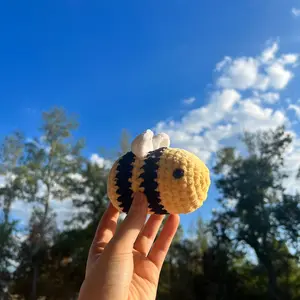 Crochet Bee Stuffed Animal - Cute and Cuddly Toy for Bee Lovers