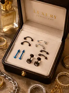 5 Pairs，Simple and unique demon-style lip stud set. Anti-allergic trendy and cool multiple combinations of lip rings. Suitable for both men and women. Can be worn for daily use, parties, gatherings, festivals. An ideal gift for friends.