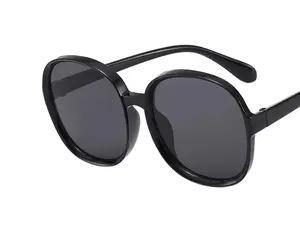 Black Retro Rounded Sunglasses