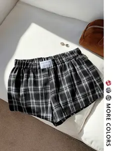 Women's Loose Fit Plaid Short Pants, Womenswear Casual Fashion Streetwear, Comfortable All Season Wear, Versatile Design, Perfect for Daily
