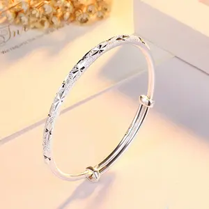 Women’s bracelet, silver-plated bracelet, starry glitter push-pull bangle—suitable for everyday wear. Women’s jewelry gifts for Valentine’s Day, Mother’s Day, and Carnival/festivals. Local warehouse, special clearance sale.