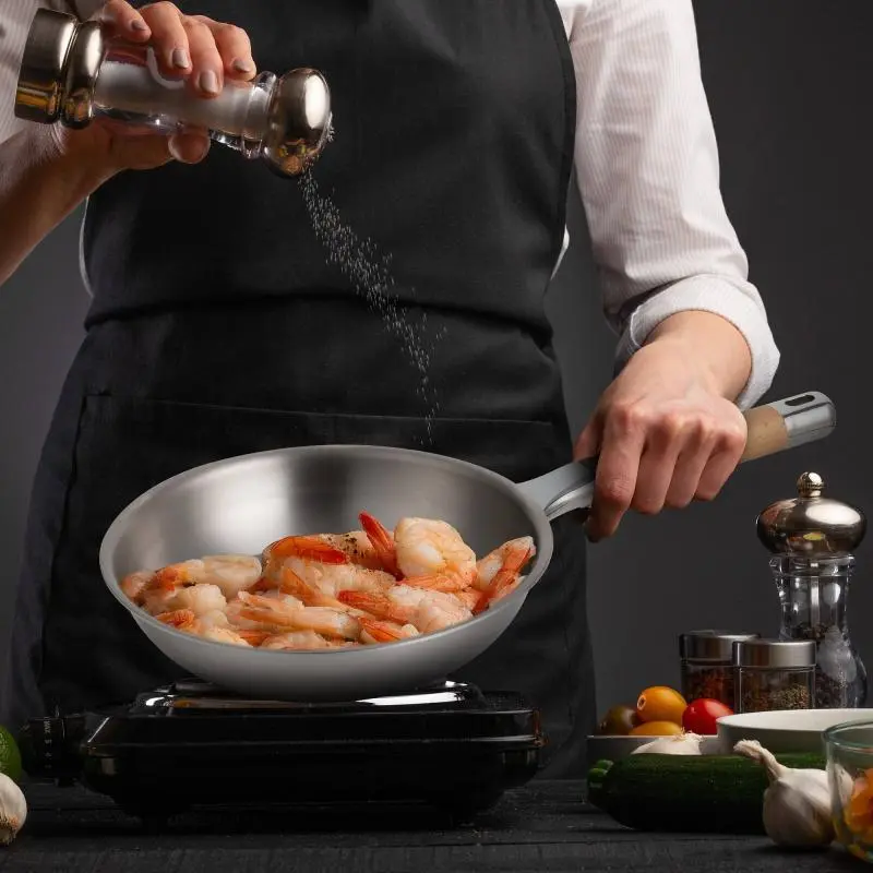 Tri-Ply Titanium Frying Pan, Uncoated Skillet with Titanium Interior, Aluminum Core and Stainless Steel Base for Induction, Gas and Electric Stoves
