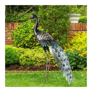 Pure Garden Peacock Lawn Decoration Bird Decor
