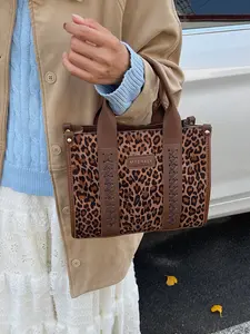 1pc  Women's handbag, lightweight crossbody bag, leopard print zipper closure, fashionable and versatile, personalized and trendy, suitable for college students, campus work, commuting, shopping, women's handbag, Casual Trendy Handbag, Handheld Bag