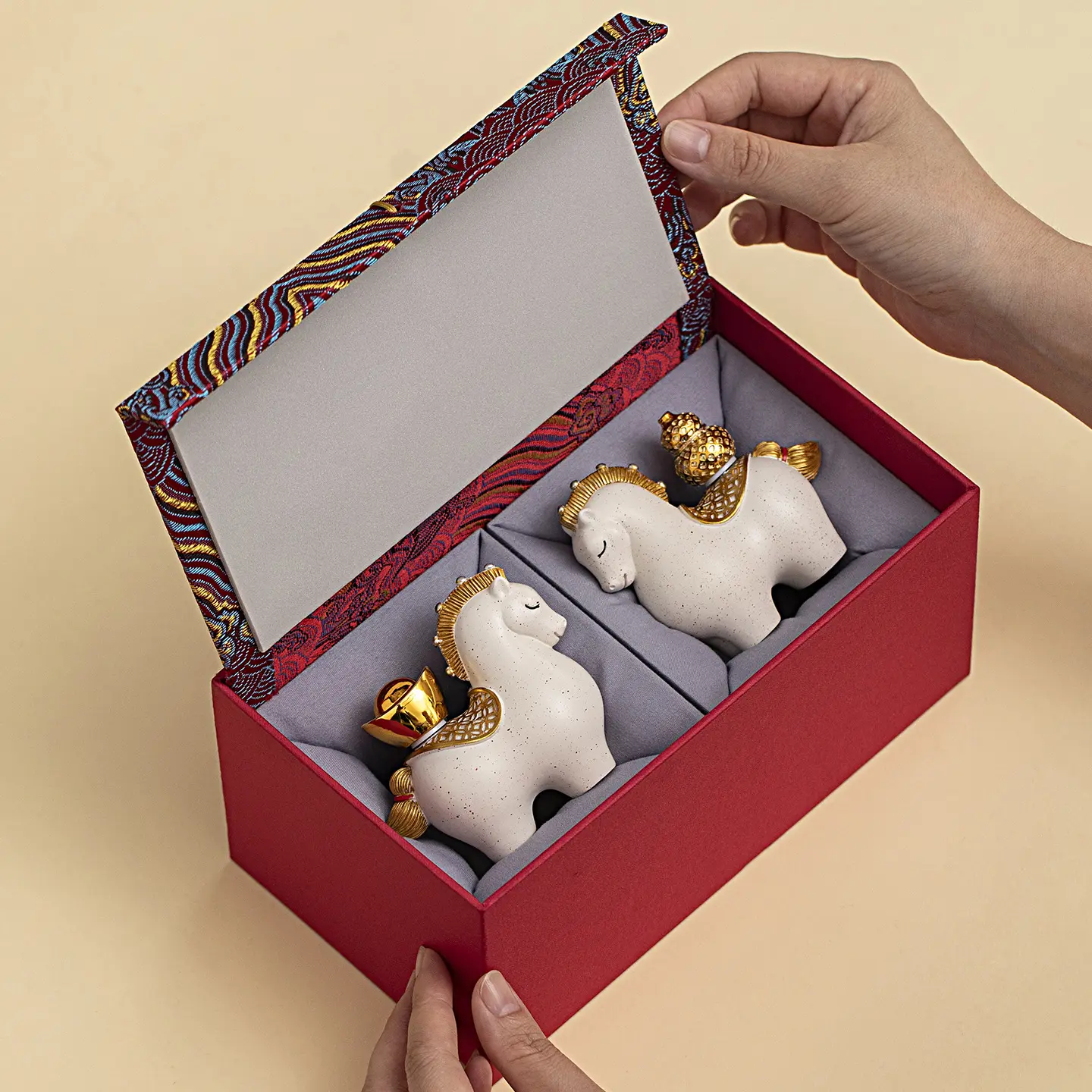 Oriental Art Small Horse Decorative Ornament Desktop Decoration Handicraft Party Favor Gift Birthday Present Welcome Gift Oriental Art Small Horse Decorative Ornament Desktop Decoration Handicraft Party Favor Gift Birthday Present Welcome Gift