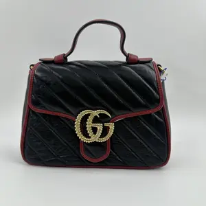 Pre-owned GUCCI leather small messenger handbag