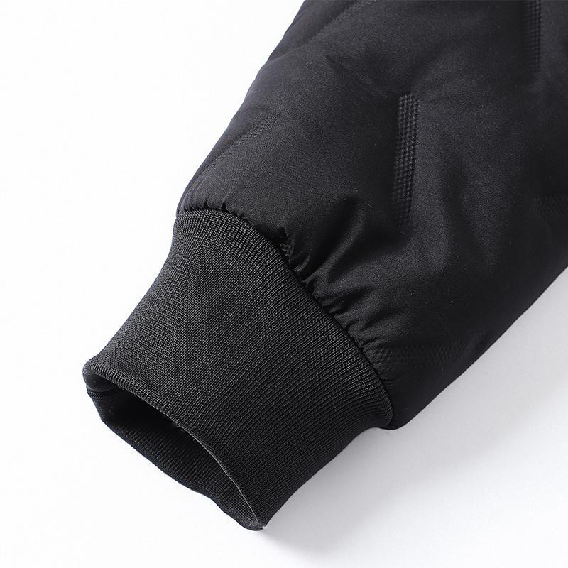 Men's winter full-zip warm fleece jacket with thick lining and hood, suitable for various occasions such as hiking, running, and daily commuting.Comfortable fabric is a must-have versatile piece in any man's wardrobe.