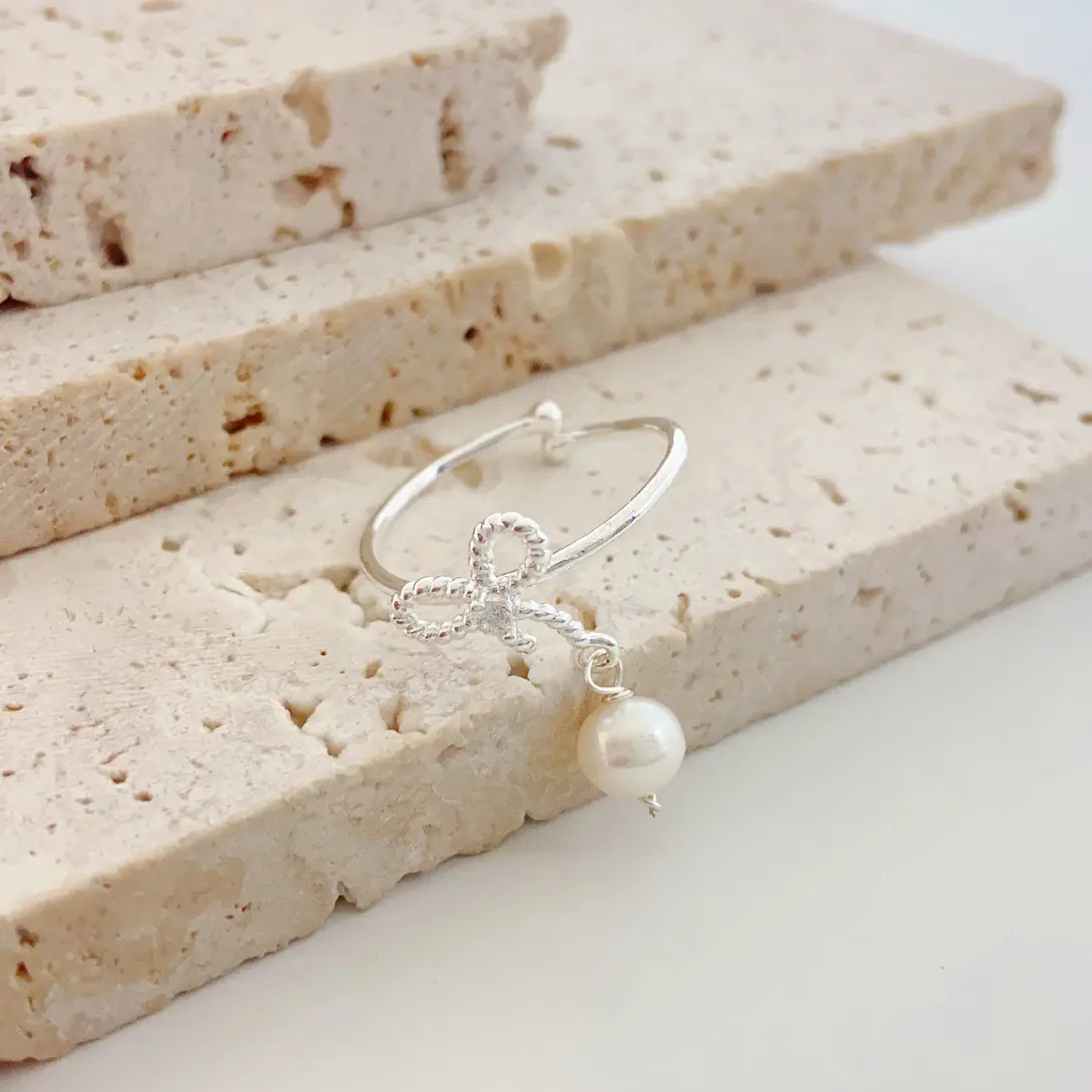 Product Name: First Love Pearl Ring   Item Number: JZ024043   Materials: Freshwater Pearl