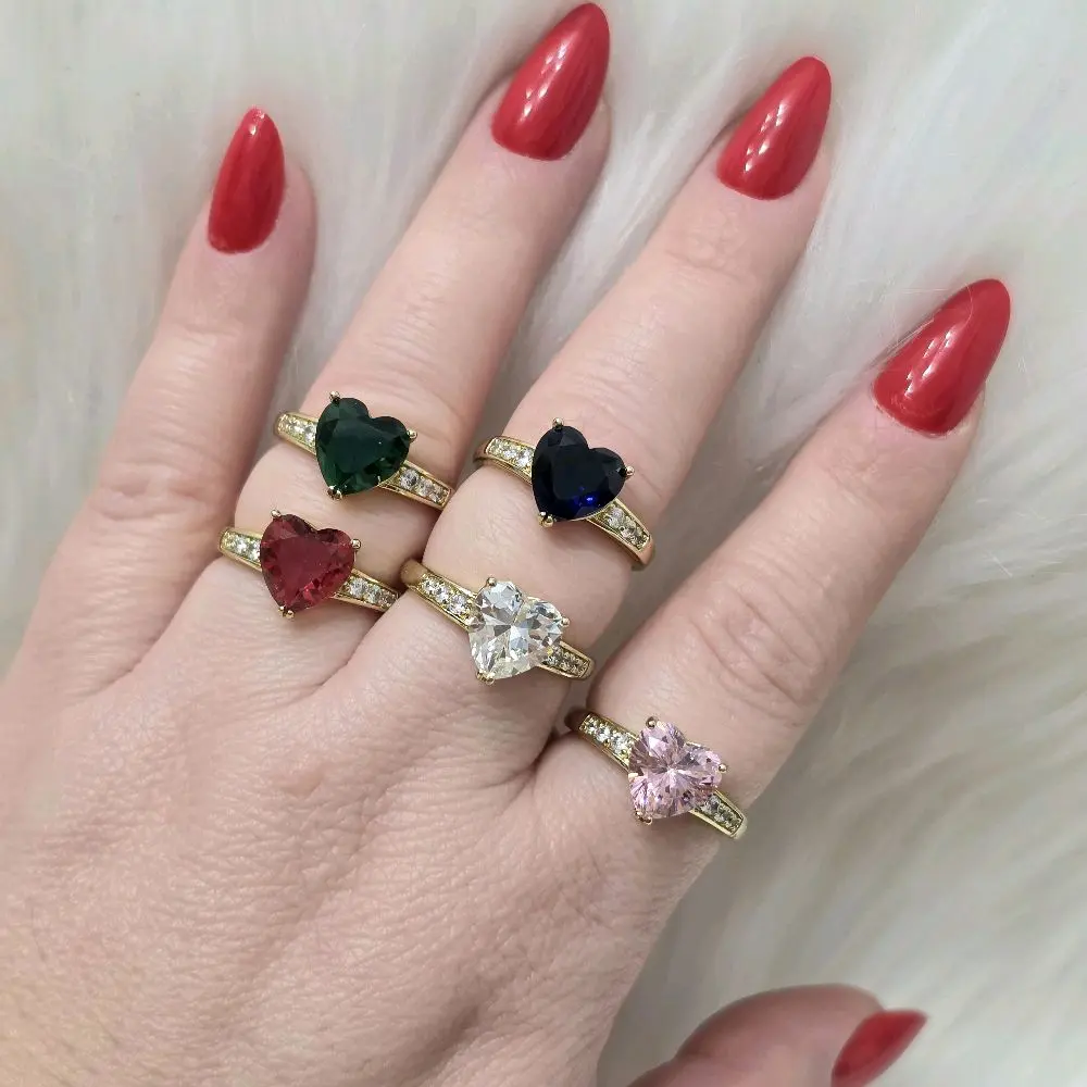Cinco colores de anillos de corazones Laminado 14k