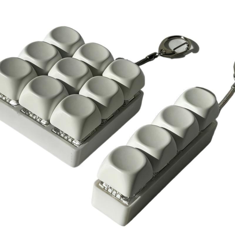 Keyboard Fidget Toy Nine-Key Clicker Keychain Anxiety Stress Reliever Autism Toy Push Bubble Sensory Fidget for Kids Adults Portable ABS Material Bright Colors Comfortable Touch