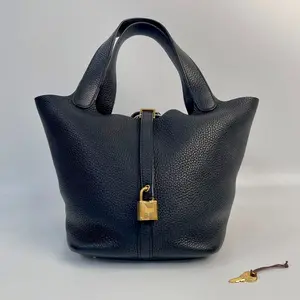 Pre-owned HERMÈS LEATHER Handbag Picotin Lock 18/22 Togo Leather, Black 【BF 12Z】QQ2775