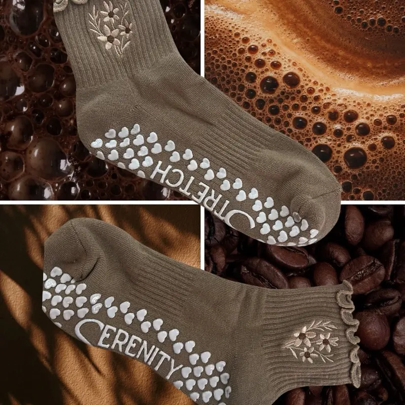 Mocha Bloom Grip Socks