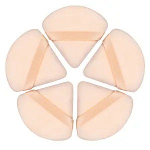 6 Pieces Triangle Powder Puff Soft Makeup Sponge Make Puff for Face Powder Cosmetic Foundation Sponge Makeup Tool Gifts for Women (Flesh)