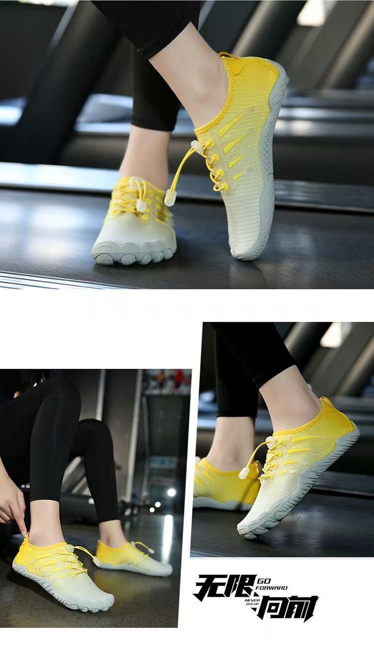 Quick-Dry Water Shoes for Men & Women - Lightweight Aqua Socks for Swimming, Beach & Water Sports with Drainage Holes.