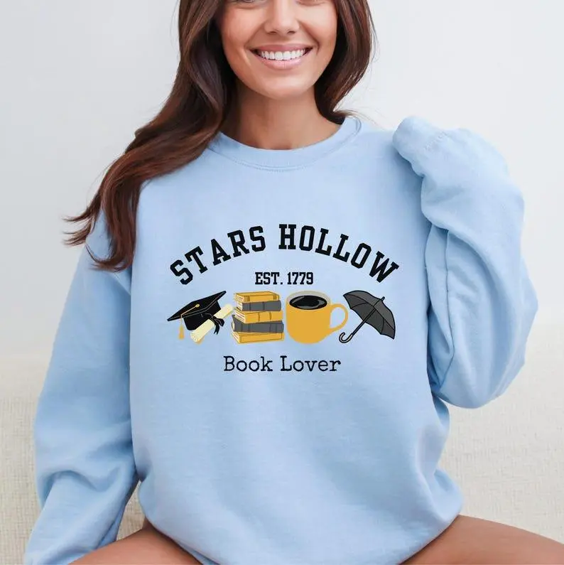 Stars Hollow Sweatshirt, Gilmore Girls Pullover, Rory Chilton Sweater, In Omnia Paratus , Book Lover Sweater