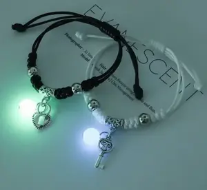 Glow Star Matching Bracelets – LED Light Couple Friendship Jewelry