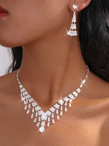 Sparkling Rhinestone Earrings Necklace Set, Elegant Jewelry Gift for Women, Perfect Birthday Anniversary Present for Mom Sister Friend Wife Grandma