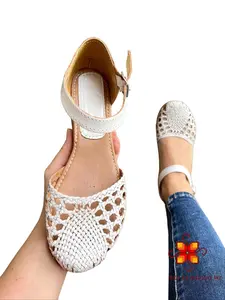 Leather sandals, Mexican Sandals with buckle, huarache sandals, lether huerache for women, mexican style, mexican shoes, handwoven sandals