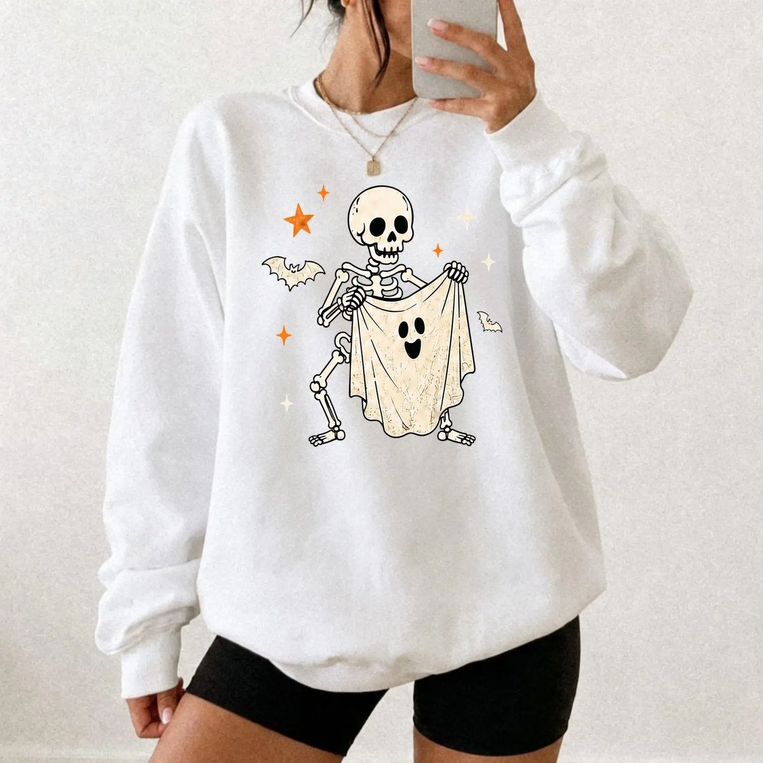 Cute Skeleton Ghost Women's Sports Sweatshirt Funny Halloween Skeleton Tee Spooky Season Graphic Retro Halloween Pullover Athletic Wear