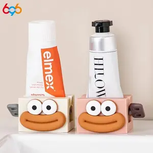 New Cartoon Manual Squeezers Toothpaste Home Bathroom Facial Cleanser Rolling Squeeze Clip Seat Holder Toothpaste Stand Cute
