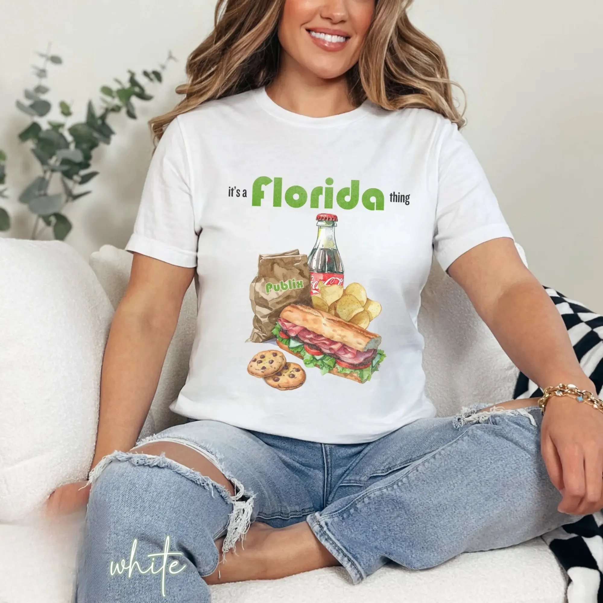 Publix Men's Vintage Print Graphic Shirt, Casual Short-Sleeve Fitted Crew Neck for All Seasons, Pub Sub Food Lover Gift, Round Neck, Do Not Dry Clean, Pull On, Cold Wash, Cotton, Lightweight, Gift For Food Lovers, Machine Washable, Shortsleeve, Printed, T