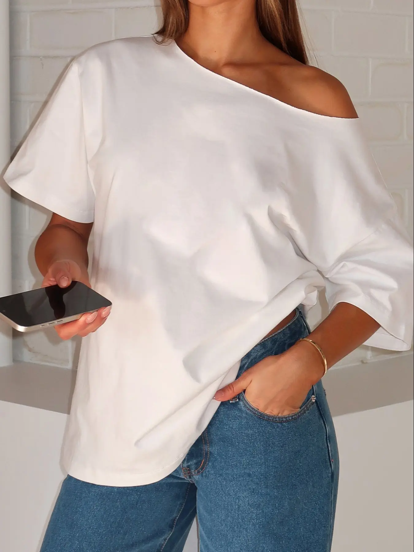 Women's Summer Plain Slim Fit Casual Loose Shoulderless T-Shirt Top, Short Sleeve, Comfortable and Versatile, Casual Chic Minimalist, Perfect for Daily Wear