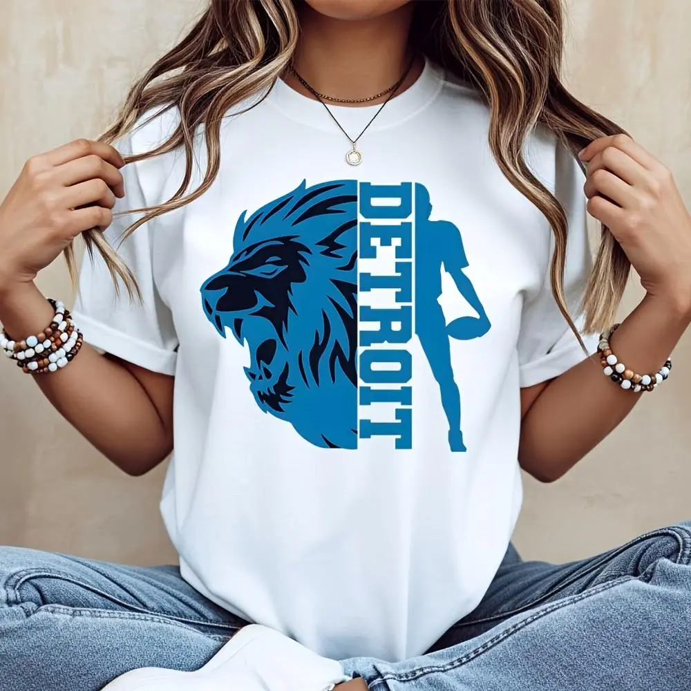 Blue Lion Head And Detroit Text Graphic T-Shirt, Sports Fan Apparel, Casual Daily Wear