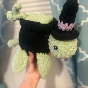Crochet witch turtle